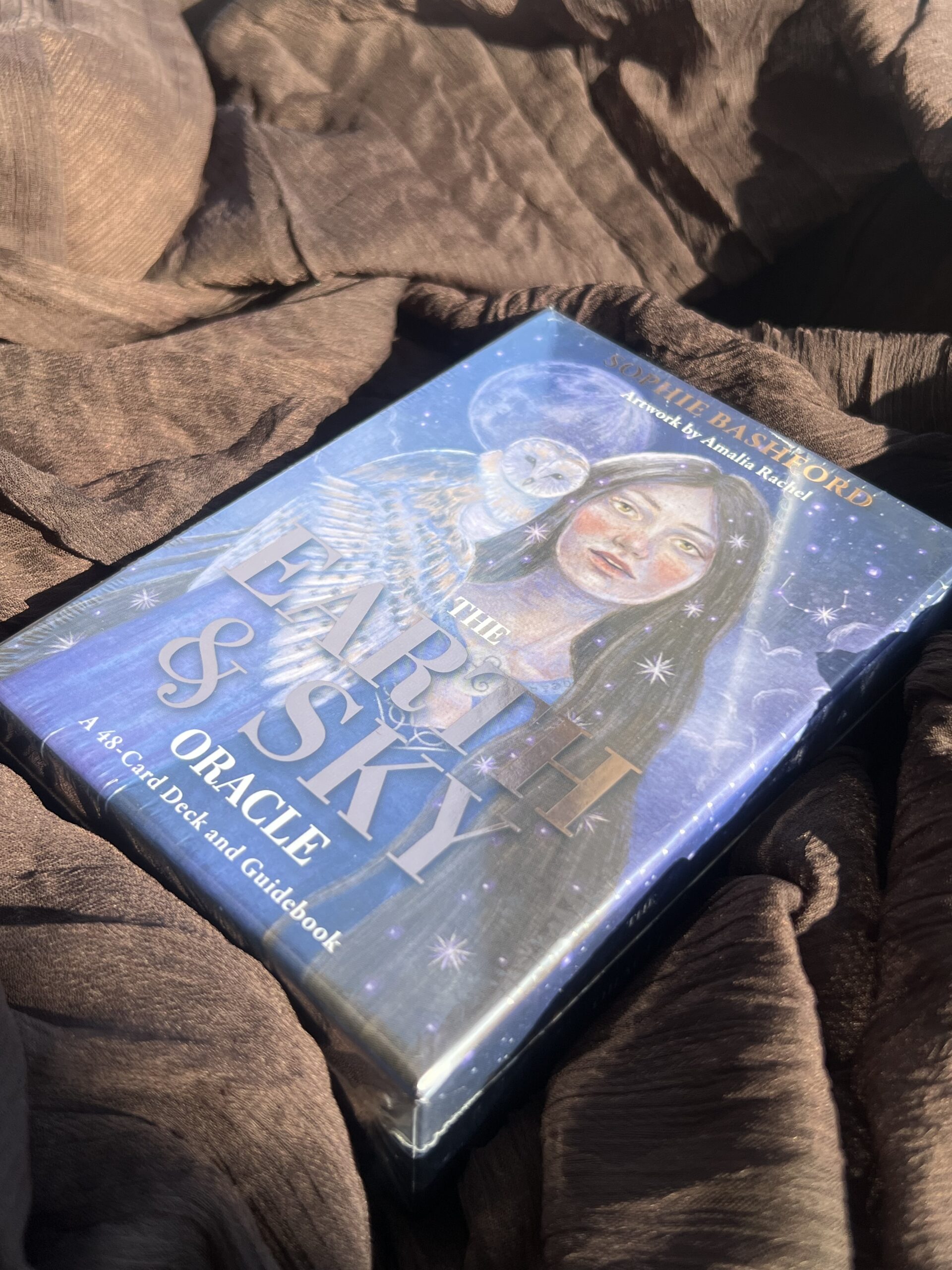 The Earth And Sky Oracle - Image 3