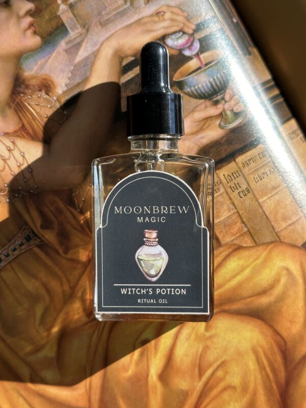 Witch’s Potion Oil