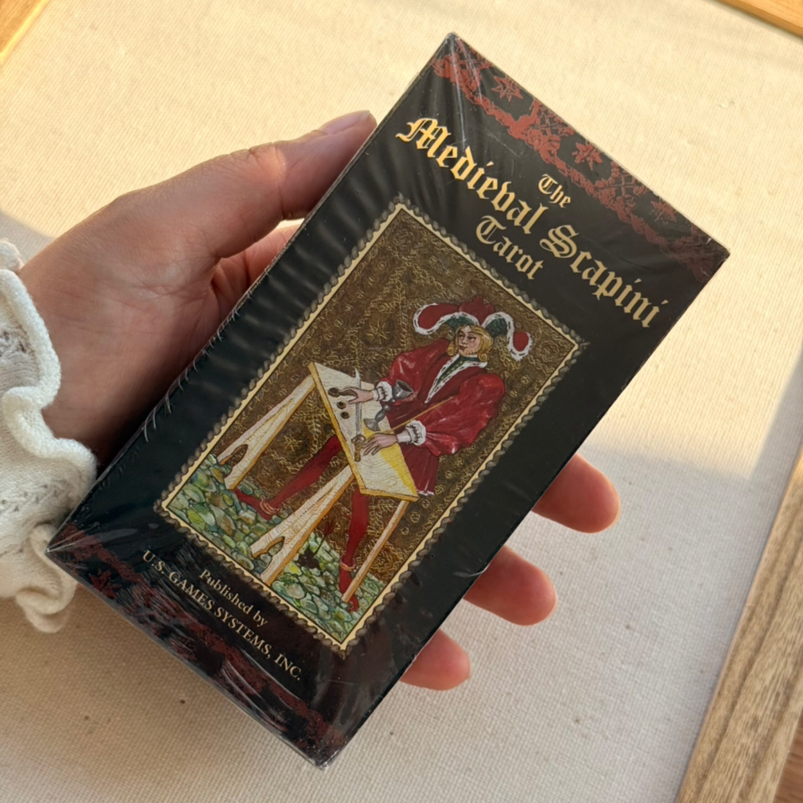 Medieval Scapini Tarot