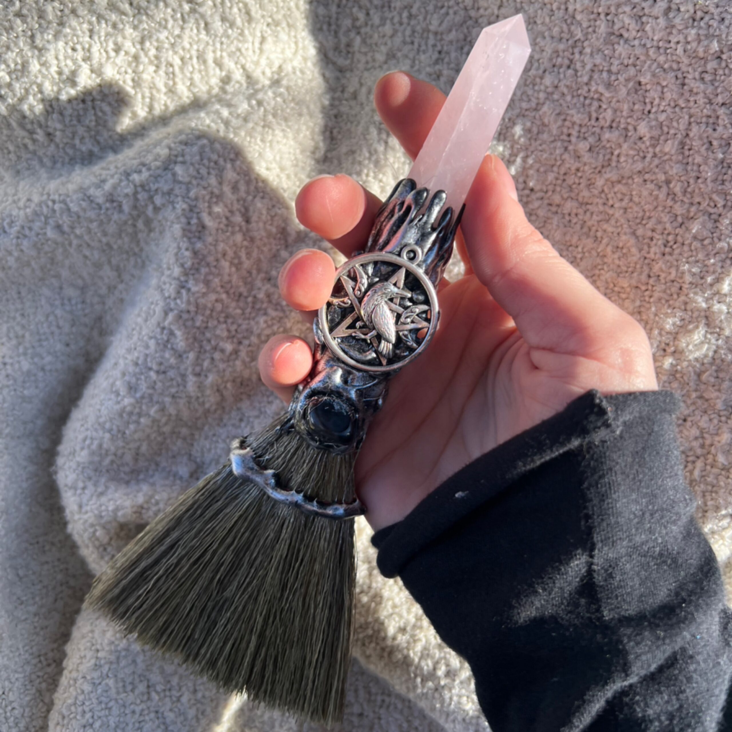Broom Small - Rose Quartz